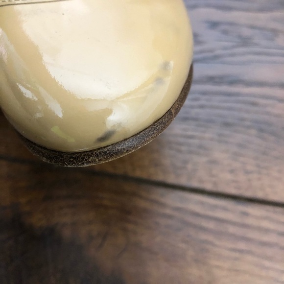 Via Spiga Beige Patent Flats - Size 5 - Picture 11 of 11